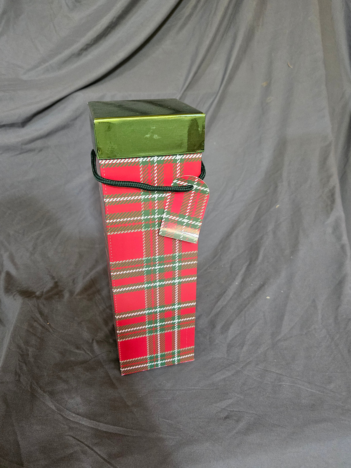 Red and Green Polka Dot Wine Bottle Gift Box