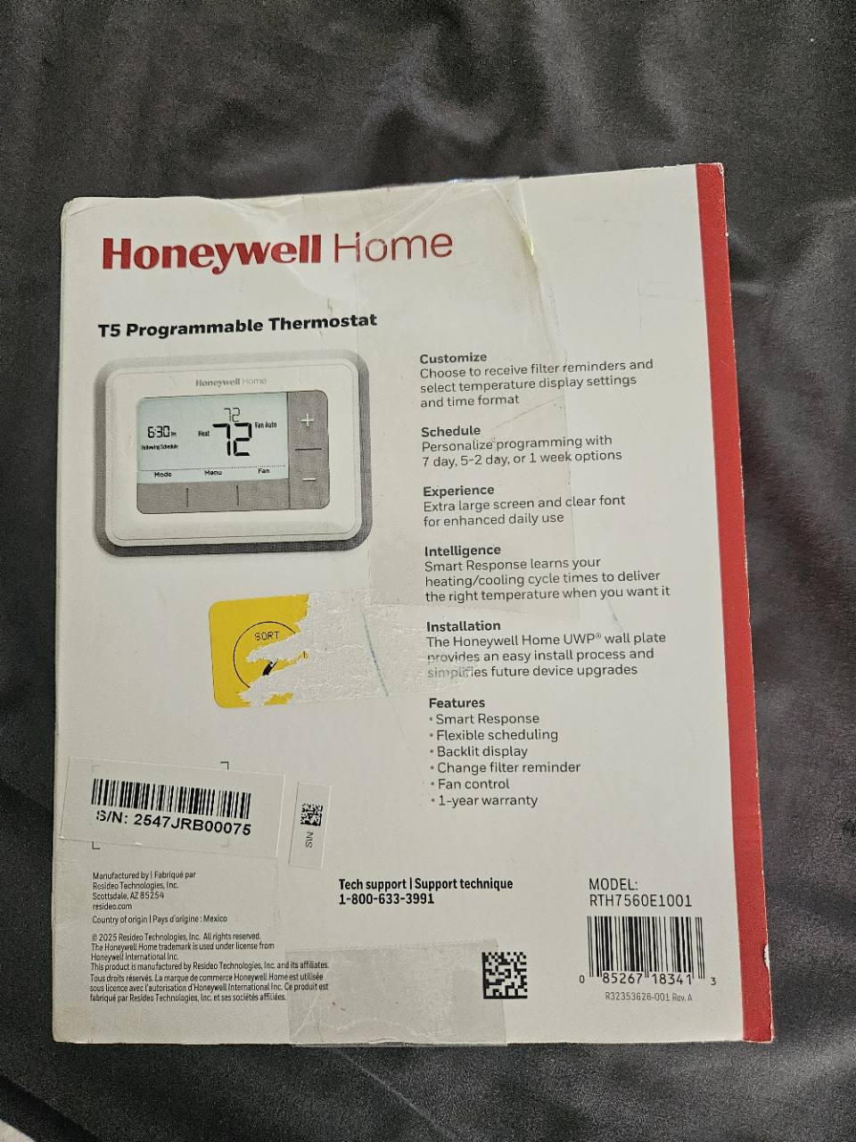Honeywell T5 RTH7560E1001 actual box back showing model and programming features