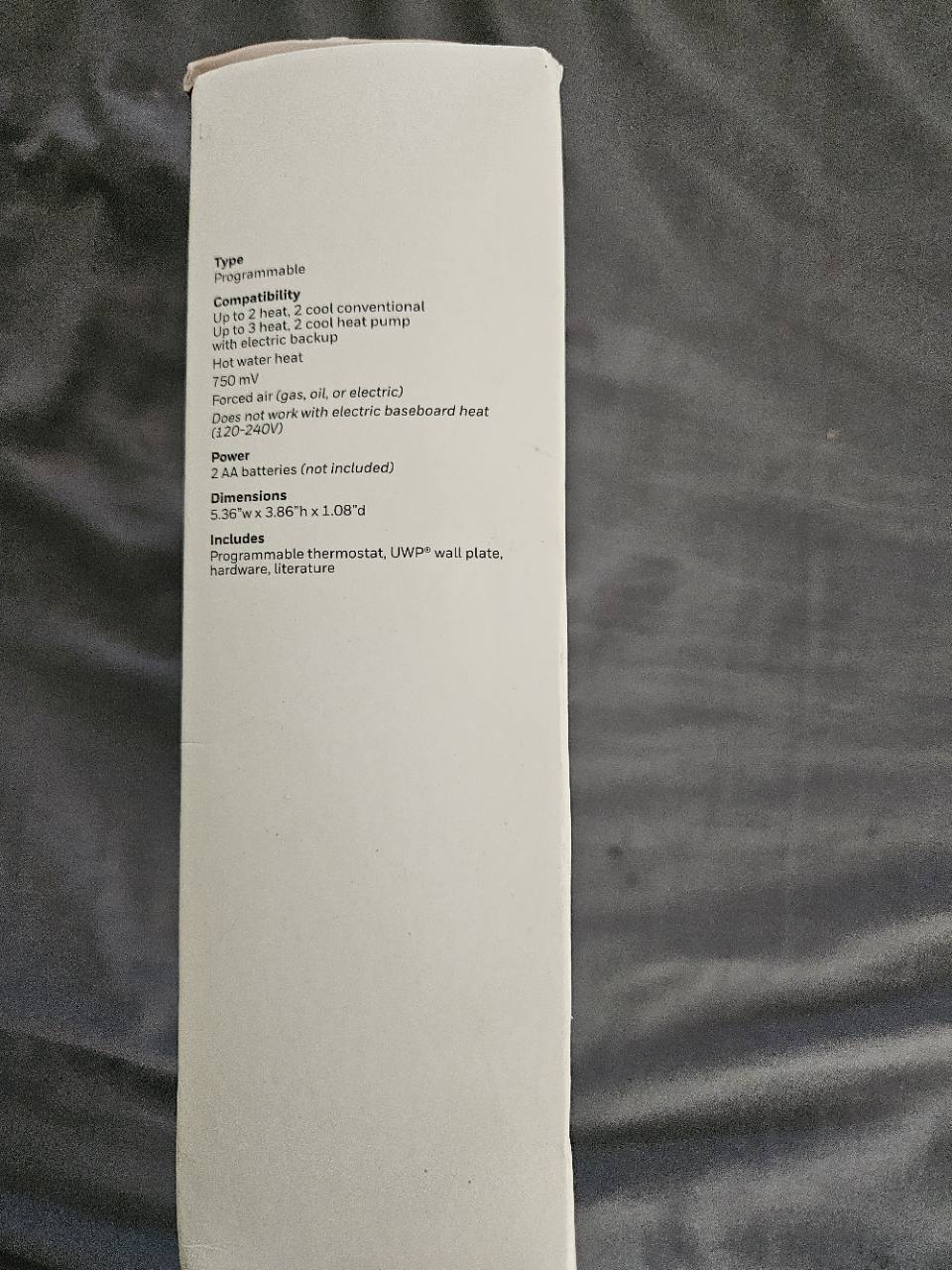 Honeywell T5 actual box compatibility, battery and included-component information